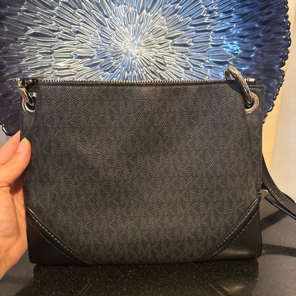 Michael Kors Black Crossbody - Picture 2 of 5